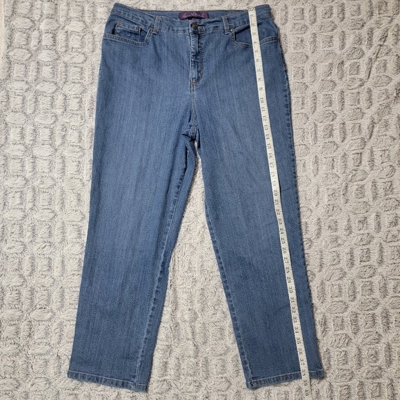 Gloria Vanderbilt Amanda Blue Jeans, Excellent Condition, Women's Size 14 Short - Picture 8 of 9